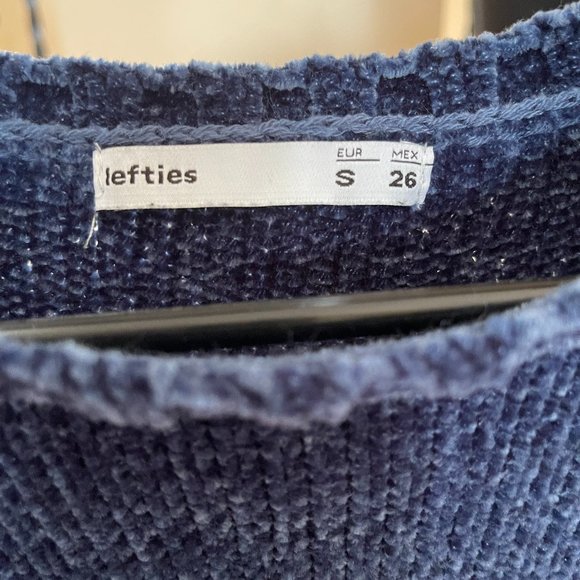 Blue Sweater - Picture 2 of 2